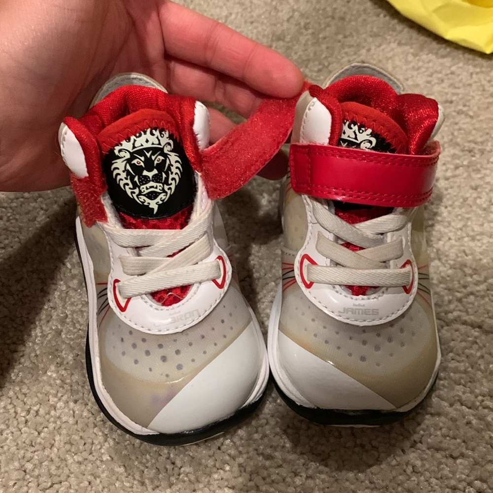 Nike LeBron 8 V/2 Mid Home Size 3C worn 1x EUC RARE